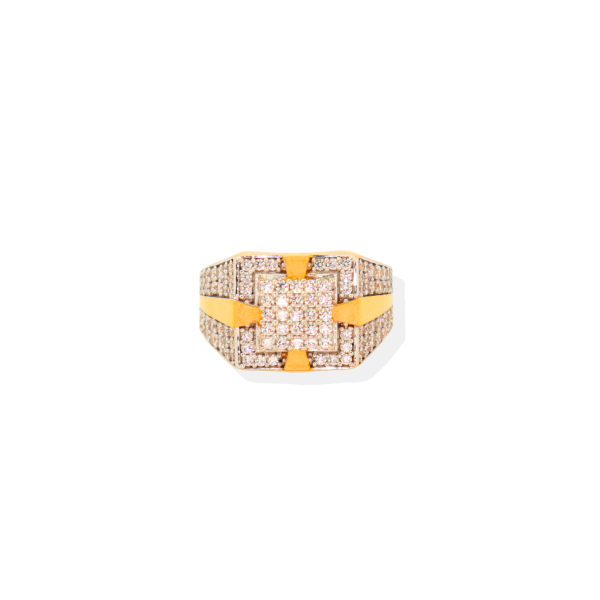 22K Gold Ring With Diamonds on It