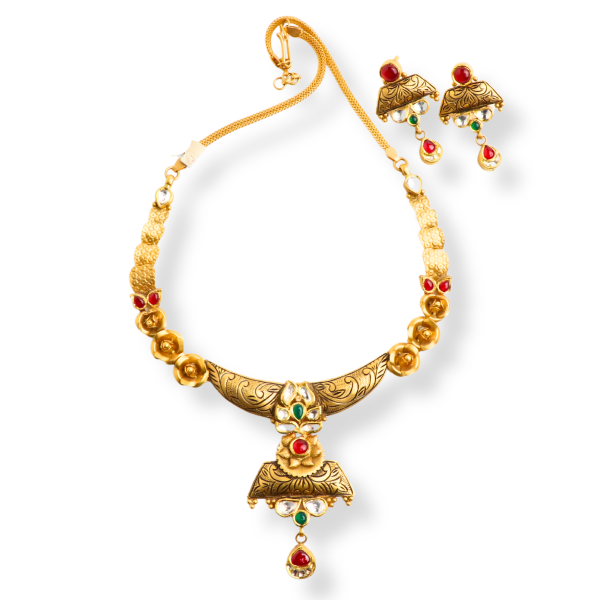 Captivating Antique Necklace Set with Gemstone in 22K Gold