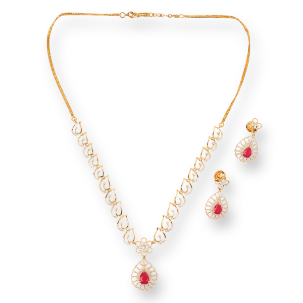 R.70CT Diamond Necklace set in 18K Gold With Ruby Gemstone