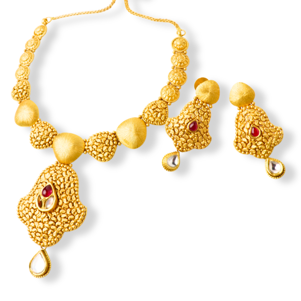 Graceful Antique Necklace Set in 22K Gold