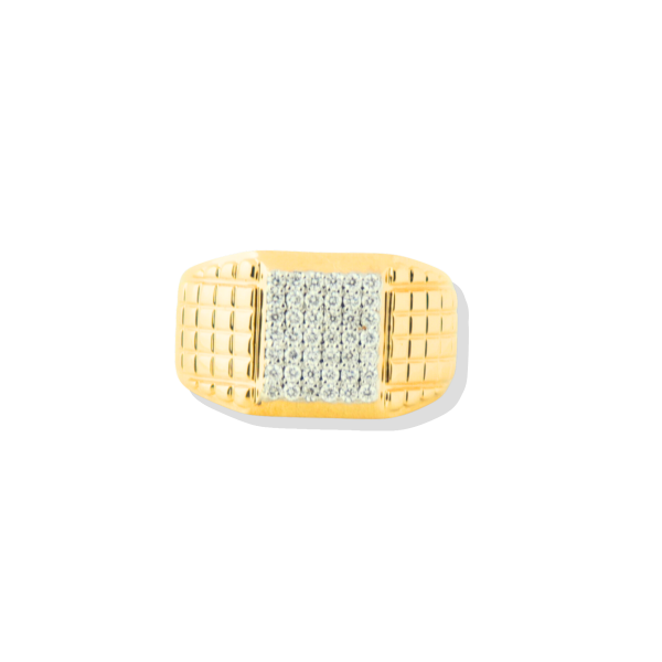 Hand Crafted 0.41CT Diamond Ring in 18K Gold