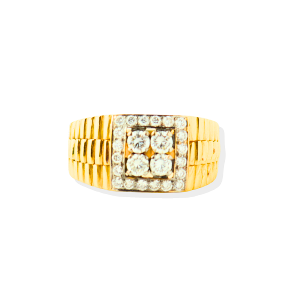 Elevate your style with 0.90 CT Diamond Ring in 18K Gold