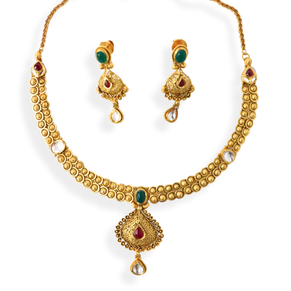 Distinctive Antique Necklace Set with Kundan & Gemstones in 22K Gold