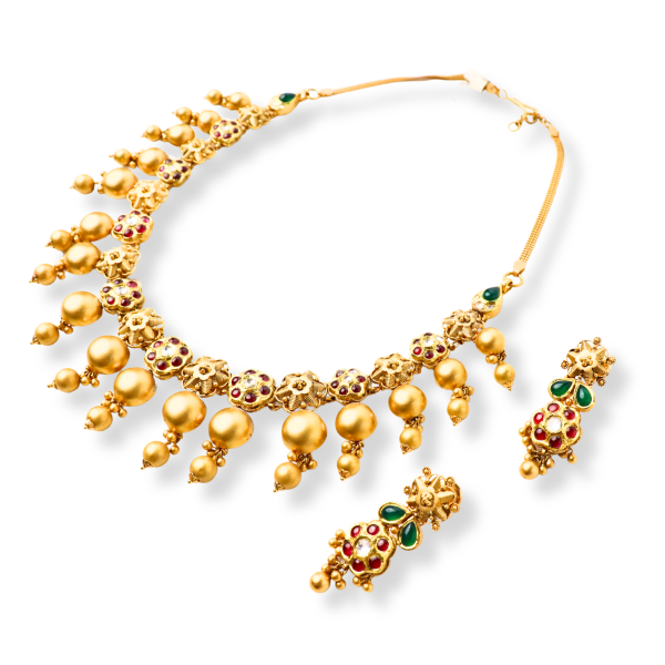Detailed Antique Necklace Set With Kundan Gemstones in 22K Gold