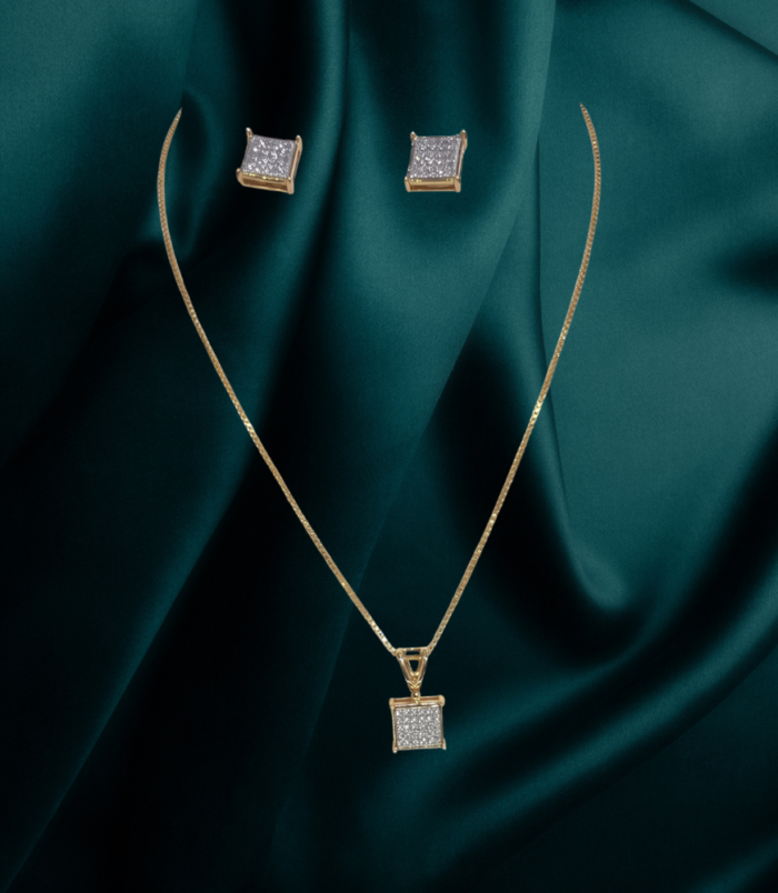 137 KBZ GLD DMD PNDT set 137 18 K Gold Diamond Pendant PD 16/ 0.15 CT Ed 50/ 0.17 CT set 7.41 Gram Gold