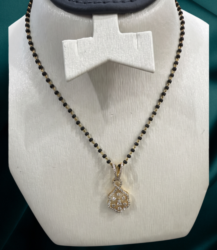213 KBZ GOLD DMD MSTR SET 22K GOLD Diamond Mangalsutra Earring SET