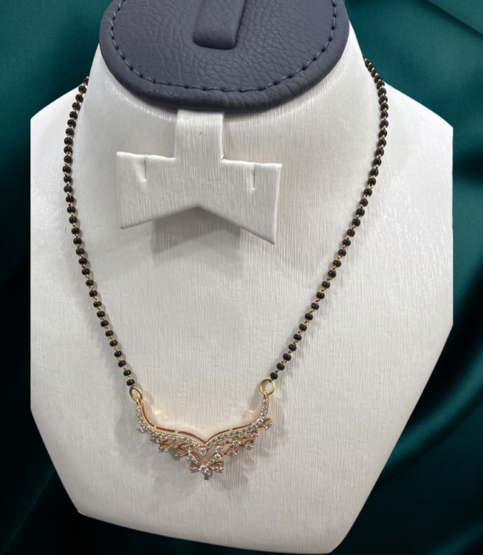 22k Gold , diamond, mangalsutra set